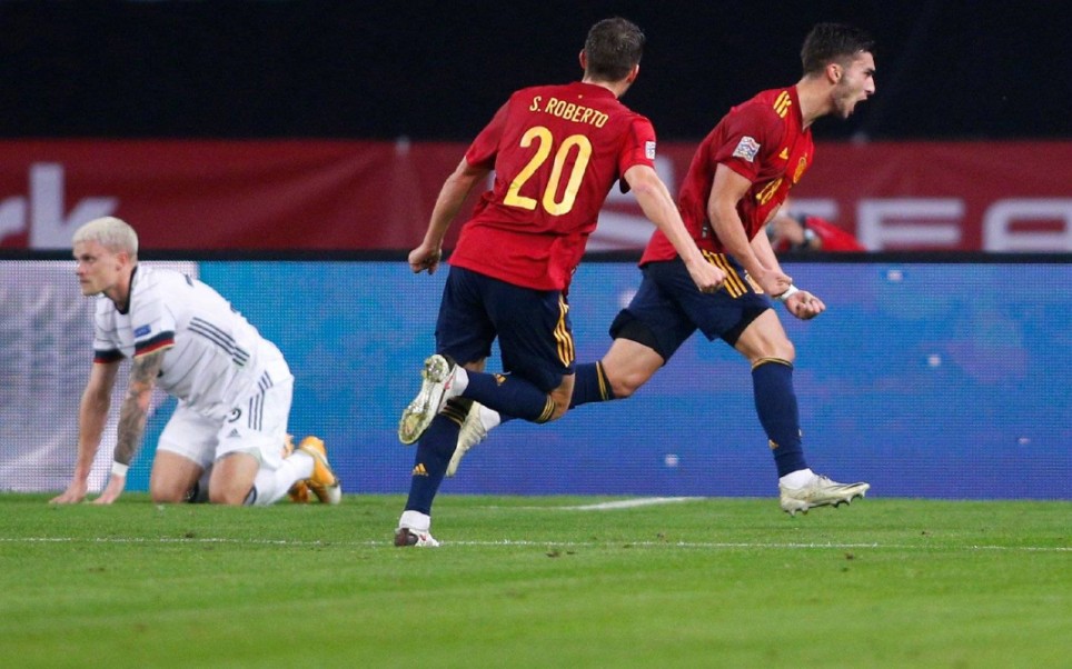 西班牙碾压莱比锡红牛，托雷斯完成帽子戏法的简单介绍